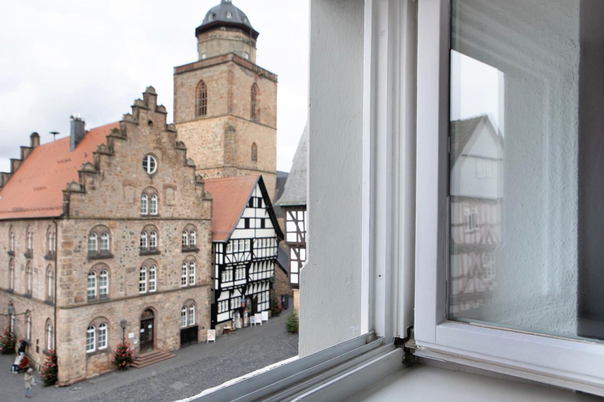 Alsfelder Wein-Suite Buitenkant foto